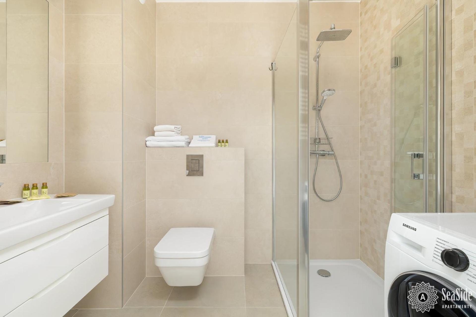 Seaside Nadmorskie Tarasy Kolobrzeg- Basen & Sauna & Jacuzzi & Fitness & Parking W Cenie Pobytu Apartament *